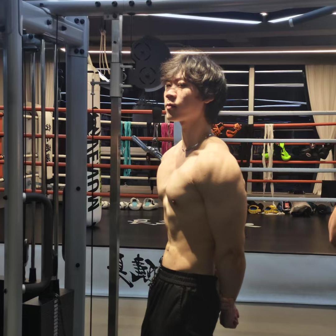 健怪兽北辰广场店店长刘国庆