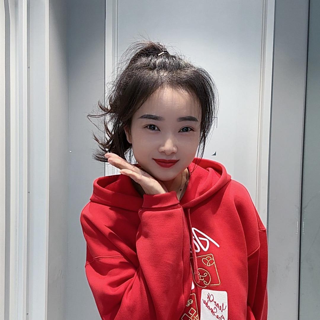 乔丹（友谊广场店)-小张