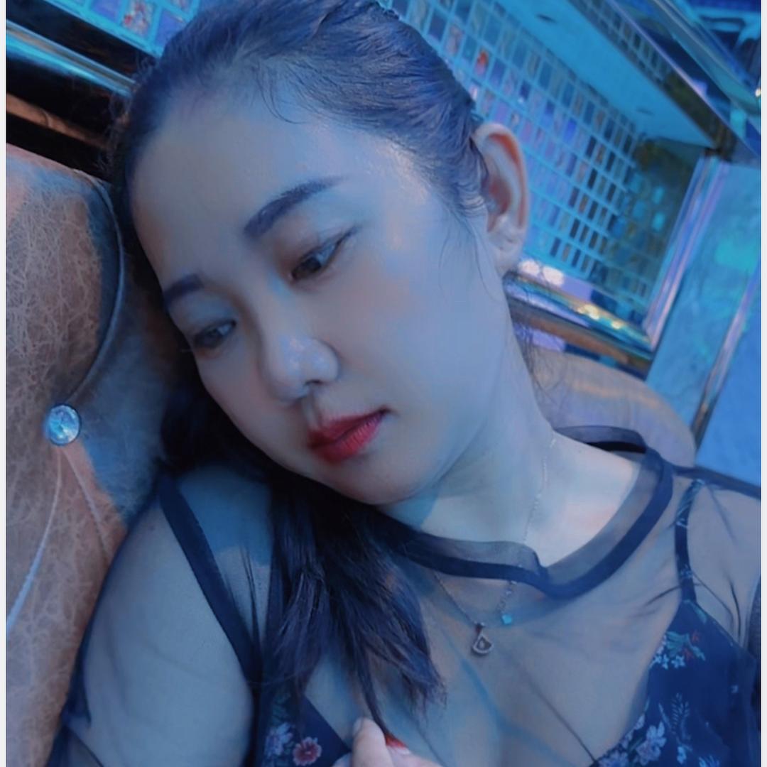 云县宝利来珠宝小二嬢💔