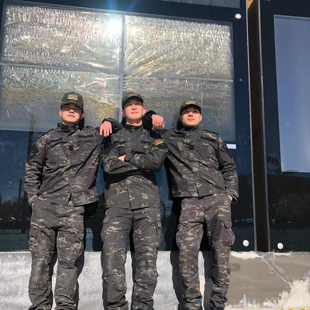 爱做卫生的小蒋