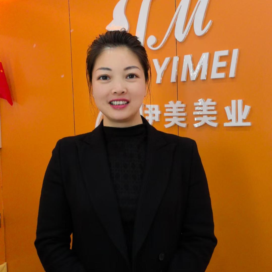 伊美美业曾英子