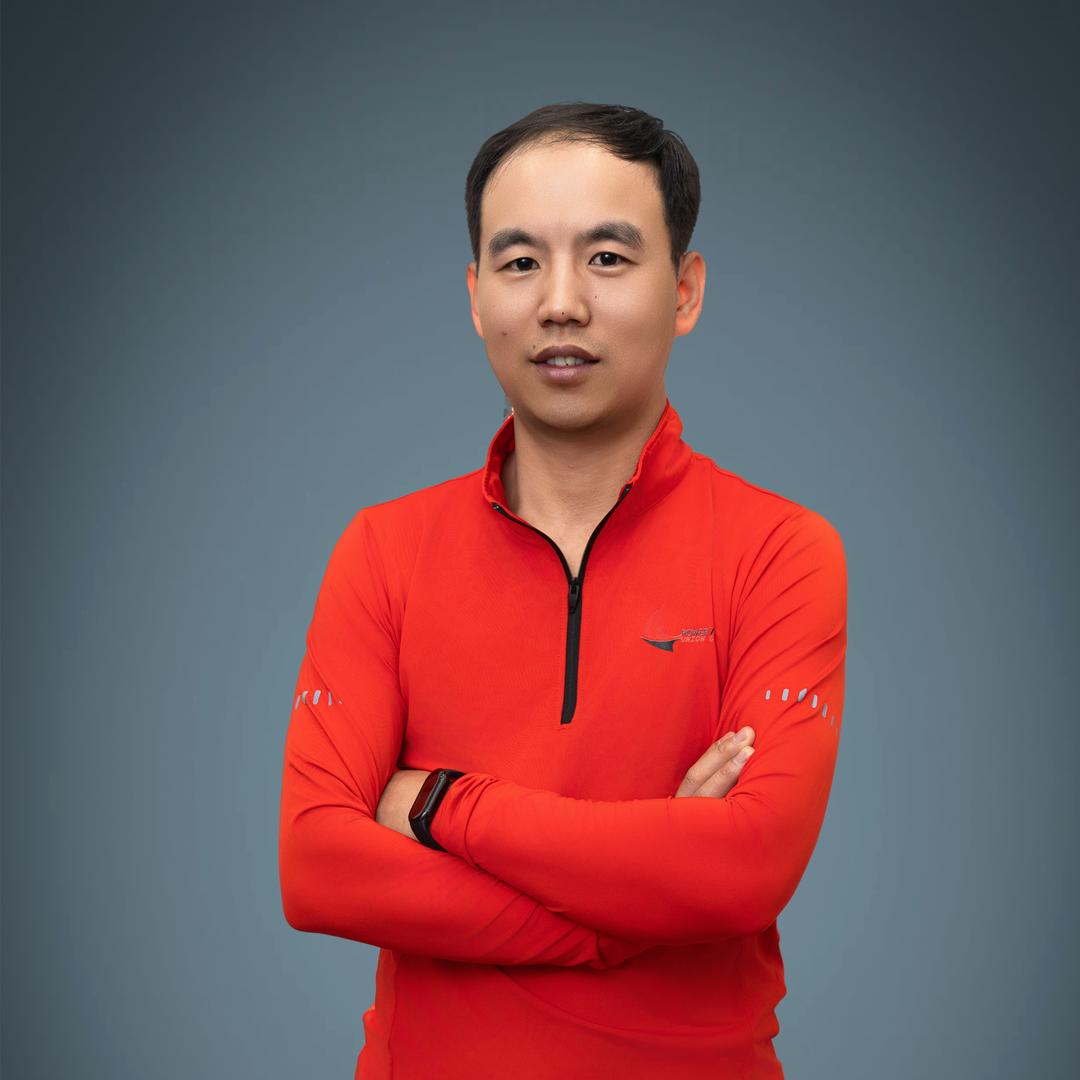 星奕游泳教练胡有锋