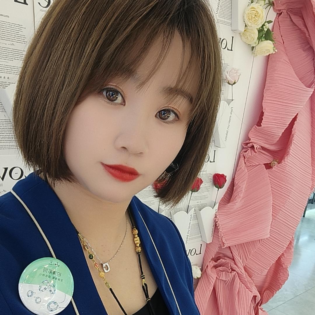 荟萃楼珠宝二店王丹