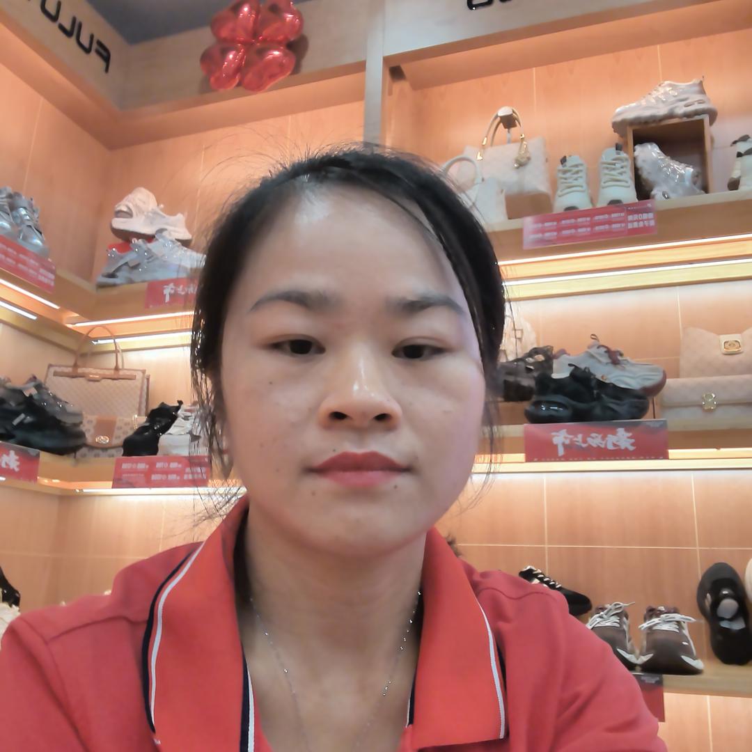 重庆福禄桐鞋店燕子