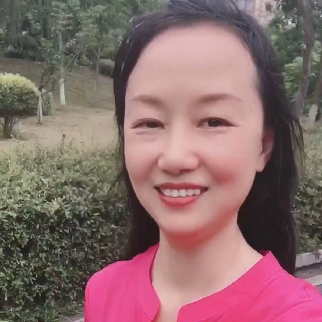 谷城商场（瑞丽美妆）