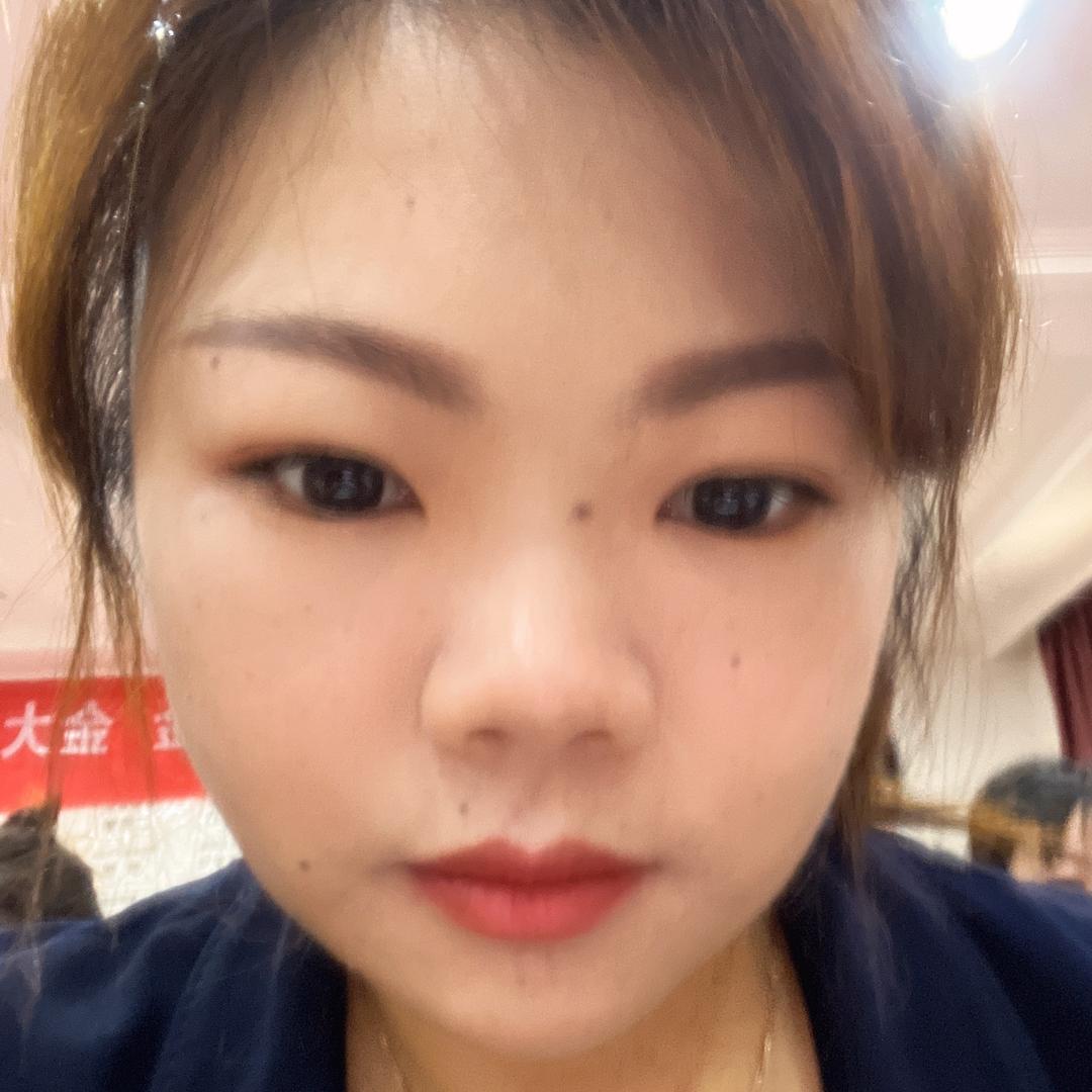 许彩霞