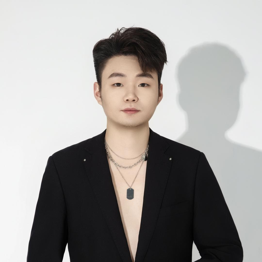 鹤壁烫发 染发 云飞