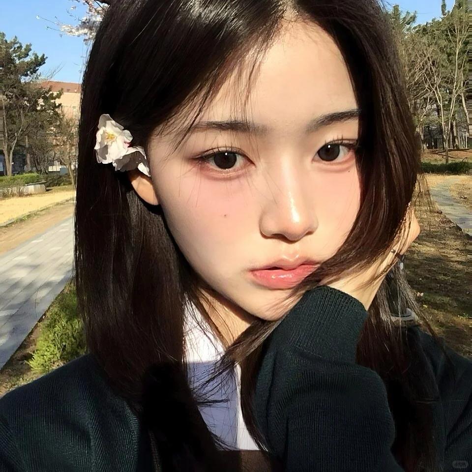 助理—青青