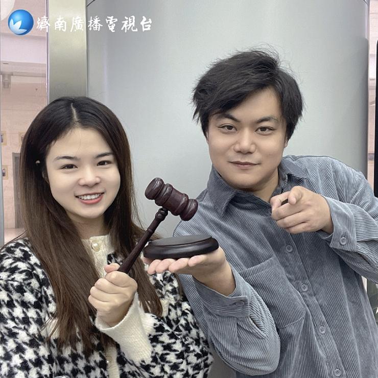 记者测评团