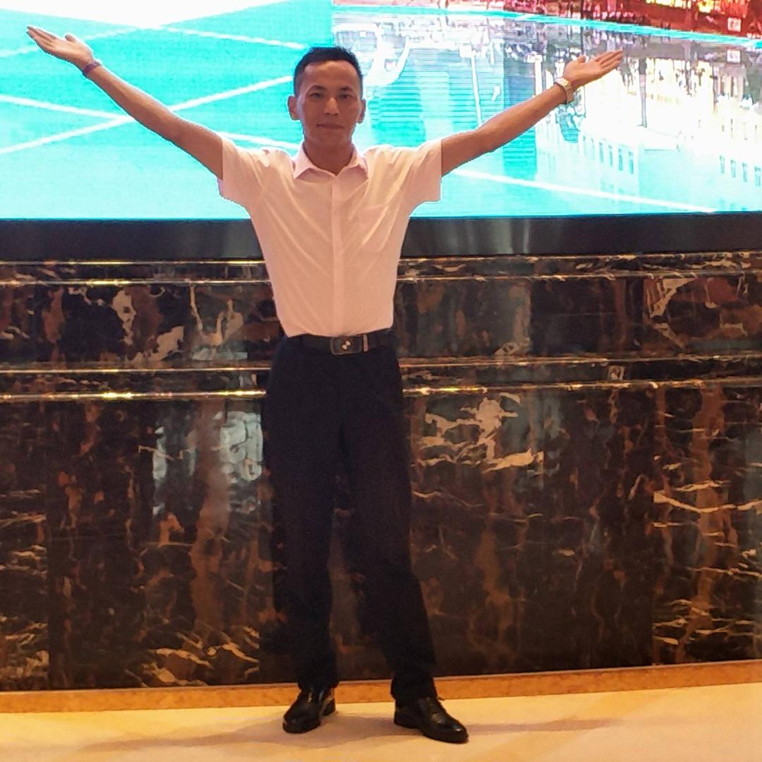 胡杨哥 爱唱歌