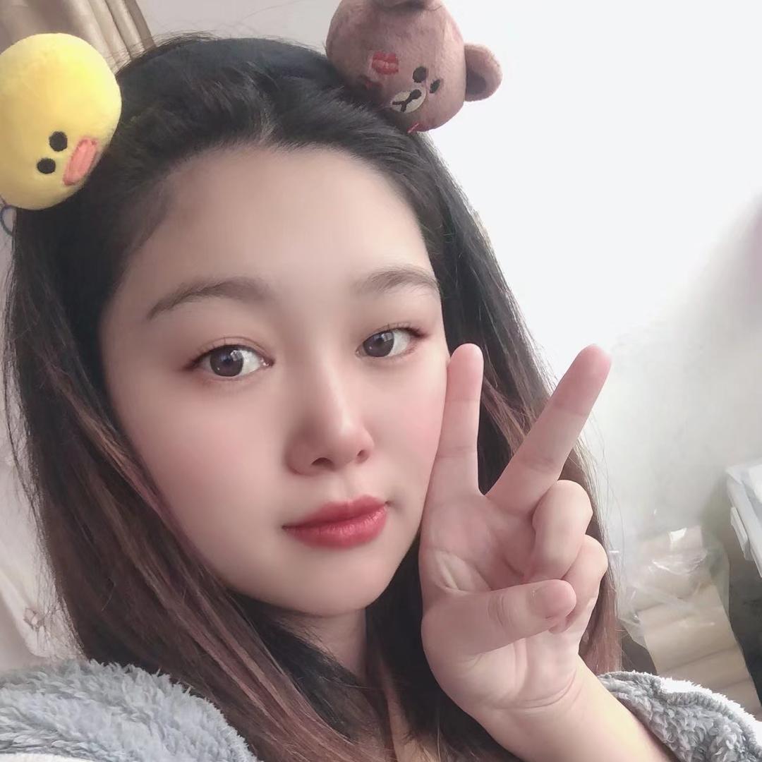 一只兔子🐰想要被疼爱
