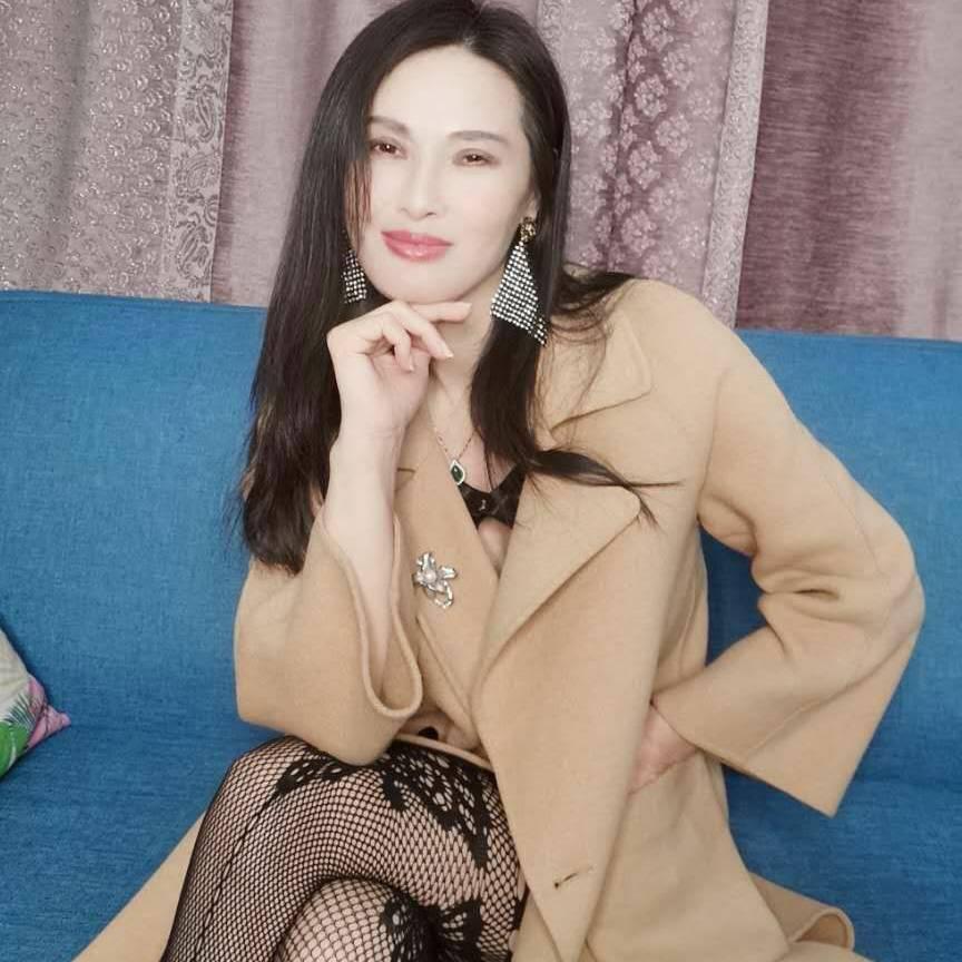 琪琪（日常穿搭💃👠）