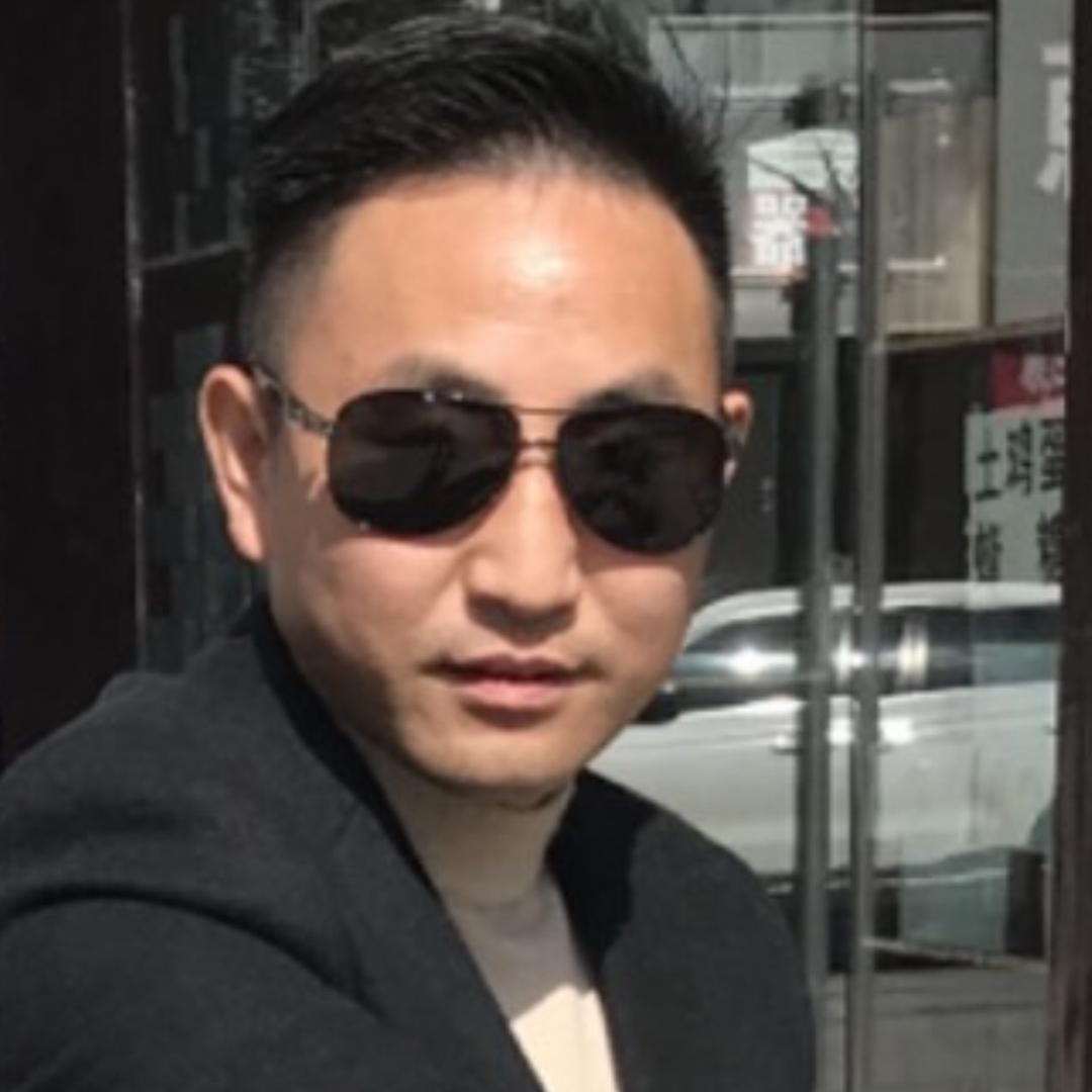 自由哥^_^
