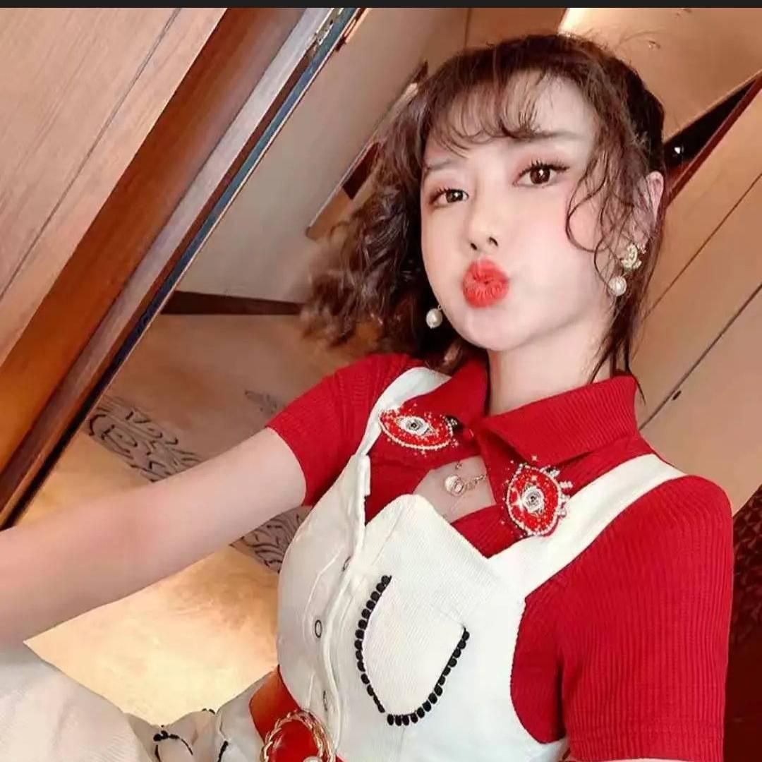 ╰╮笑❤️笑╭╯