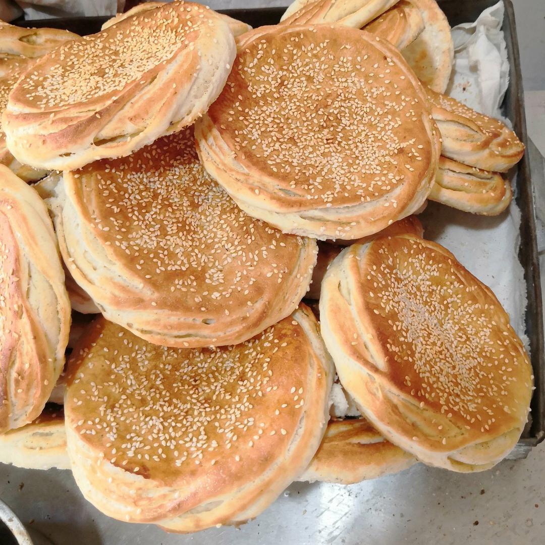 红盖烧饼，吊炉烧饼