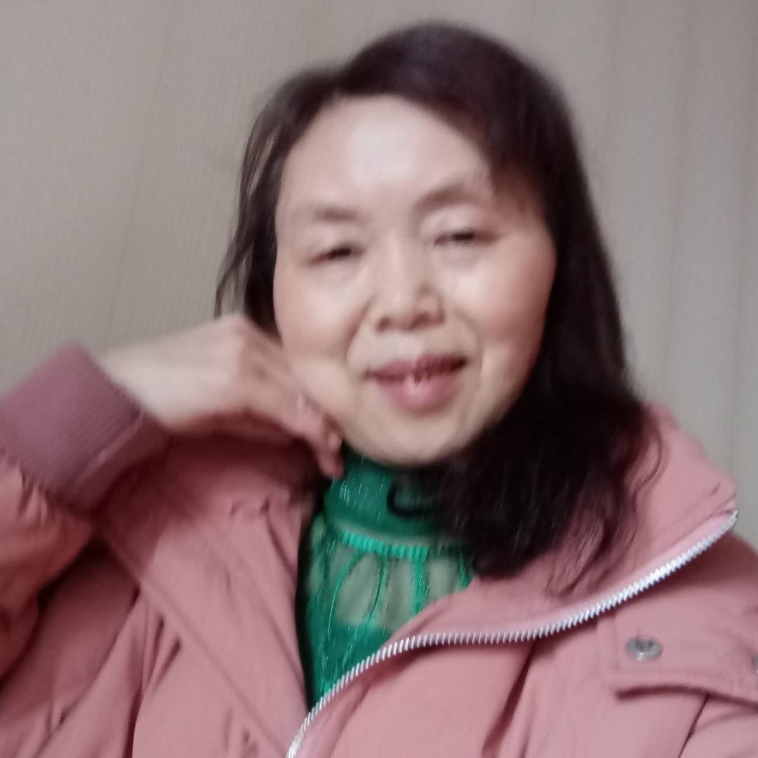 黄秀英