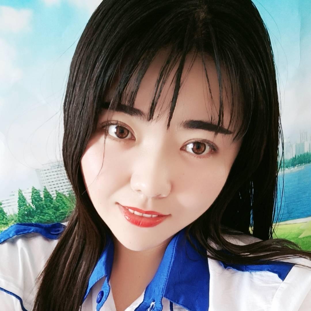 莹儿爱聊天