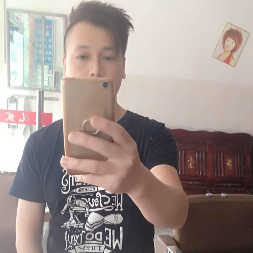 一只手的理发师❤
