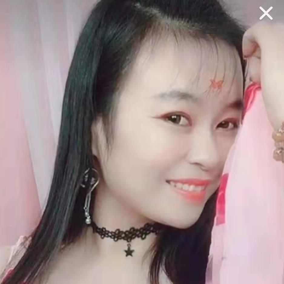 温柔小腋猫🌹莉丽