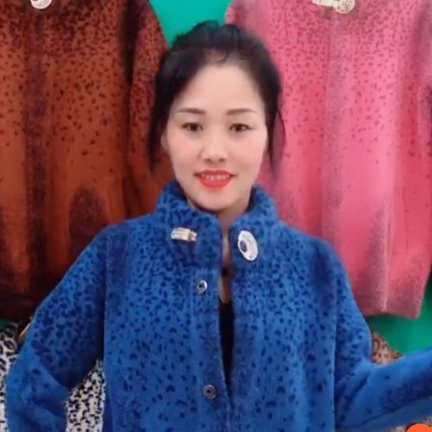 红馆衣柜