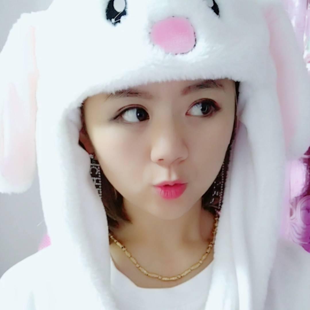 婉妃馨儿（早6点加播一场）