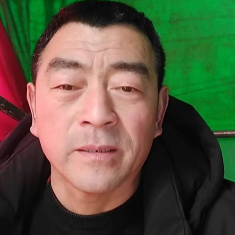 老侯，寻找粉丝