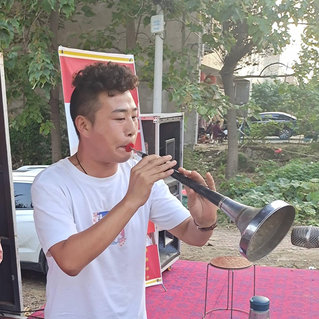 王利楠唢呐演艺爸，长年出售金蝉白蝉全国发