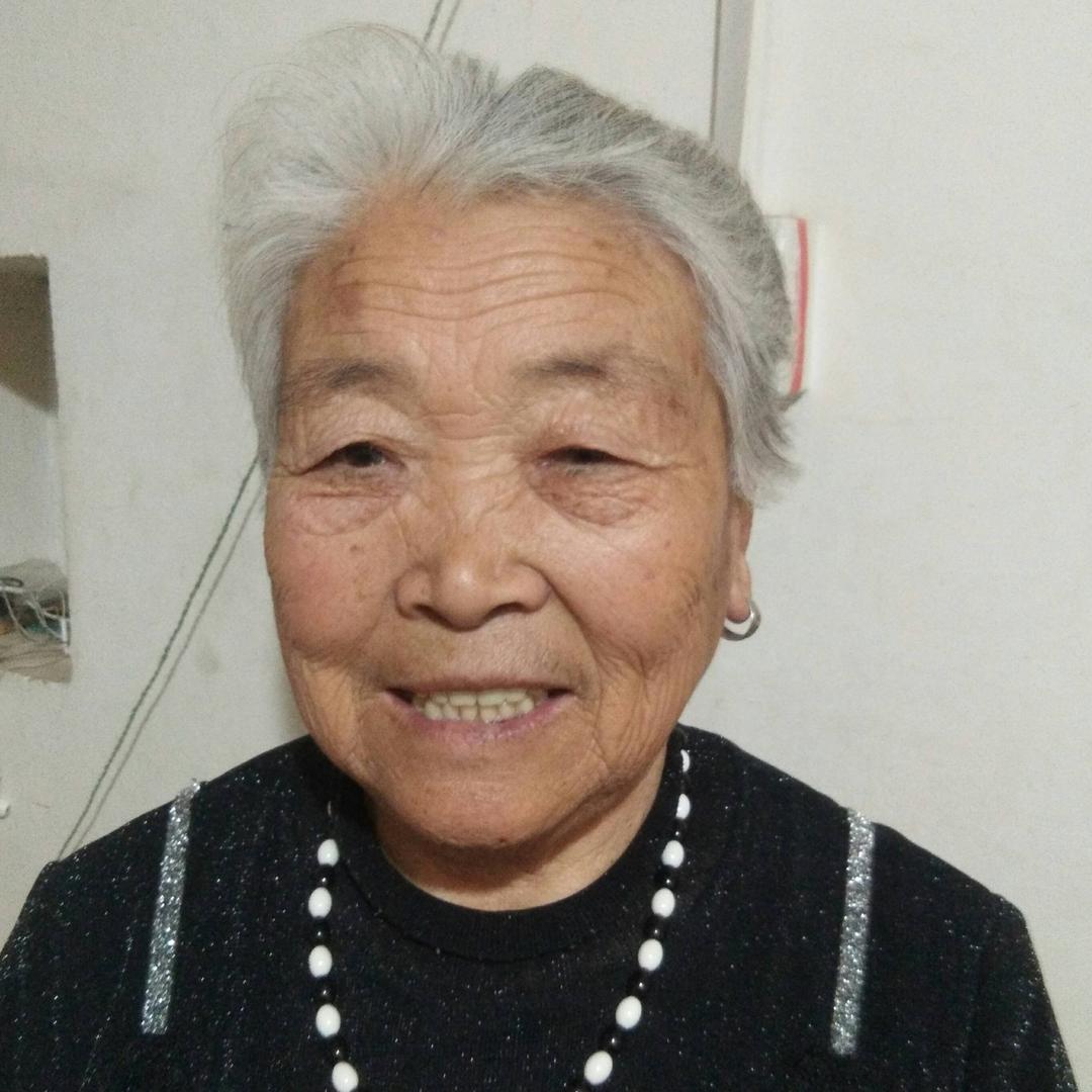 陵城大妈80岁