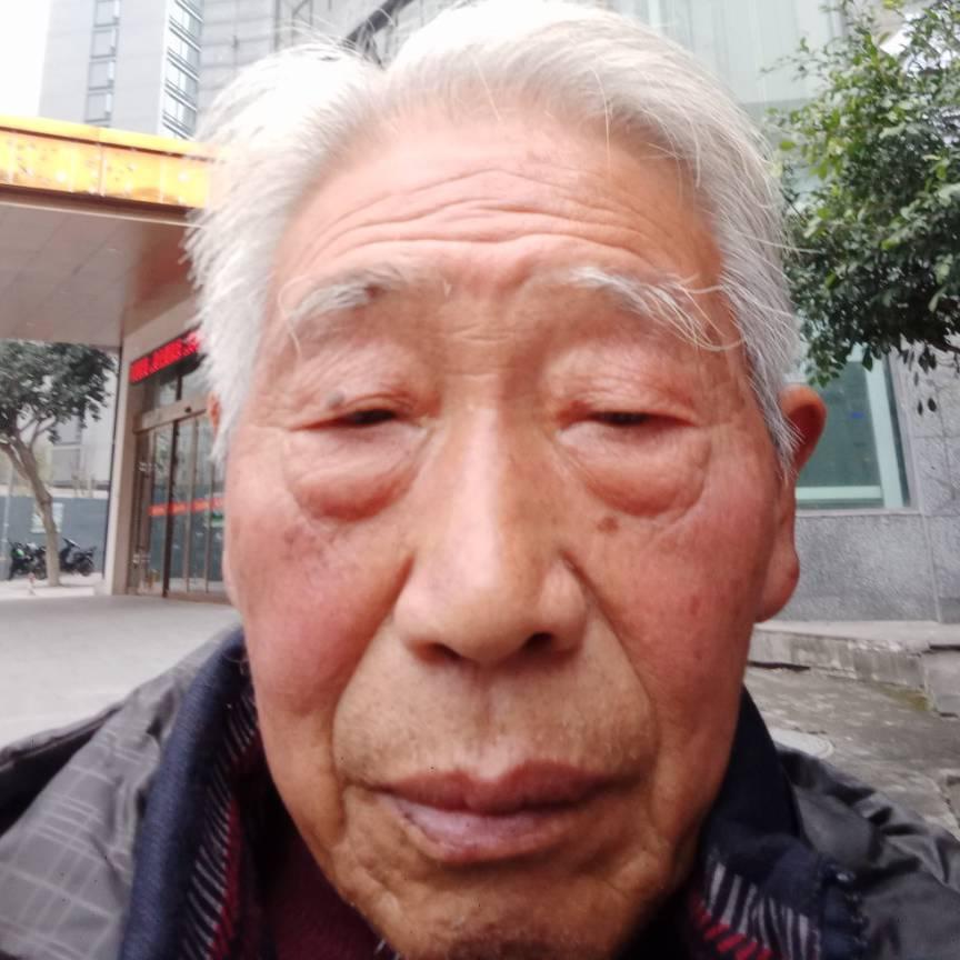 用户53351319