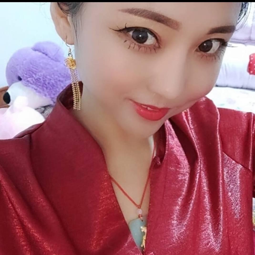 广舞爱娥