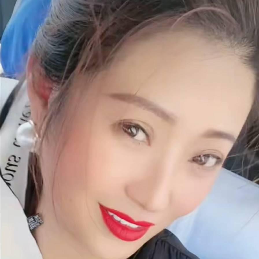 伊朵丶【單裑】