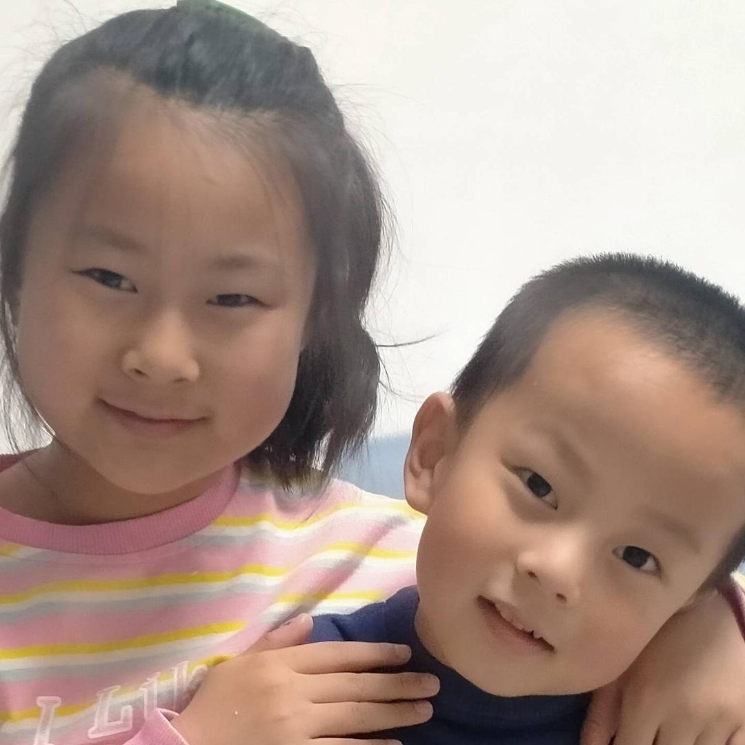 叫管哥就行