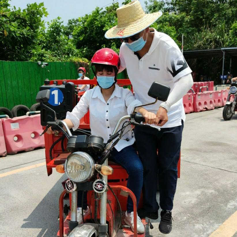 重庆（大度口跳蹬摩托考场）🏍️李教练