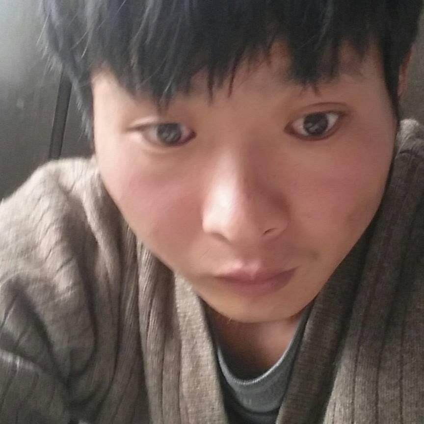 安微宏鑫二手车老板磊总