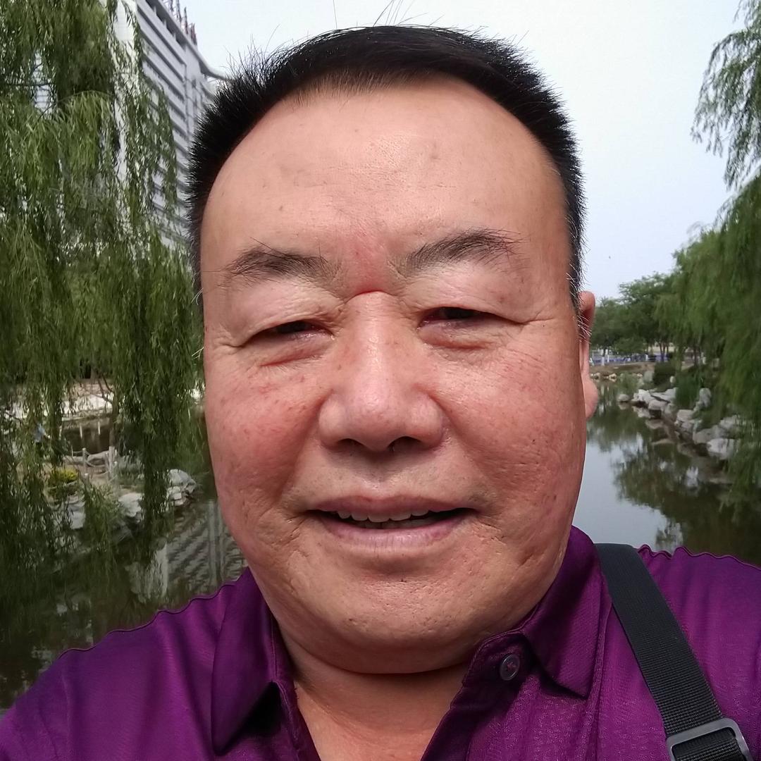 瘦老头_230359