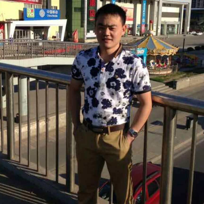 手拿菜刀砍电线！！