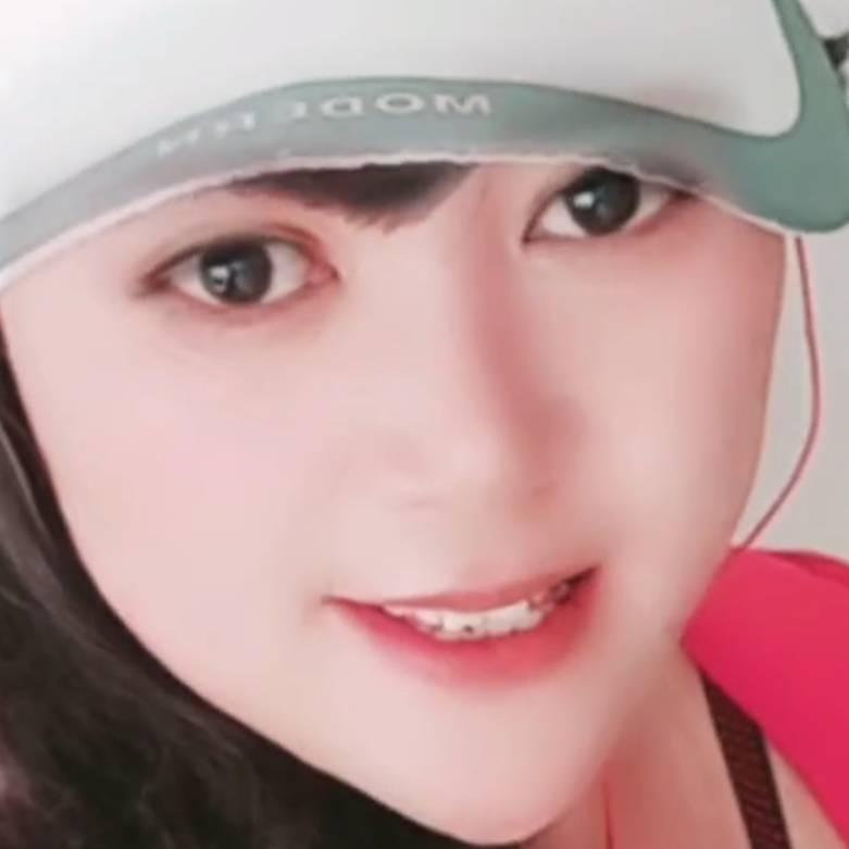 开心就是燕。