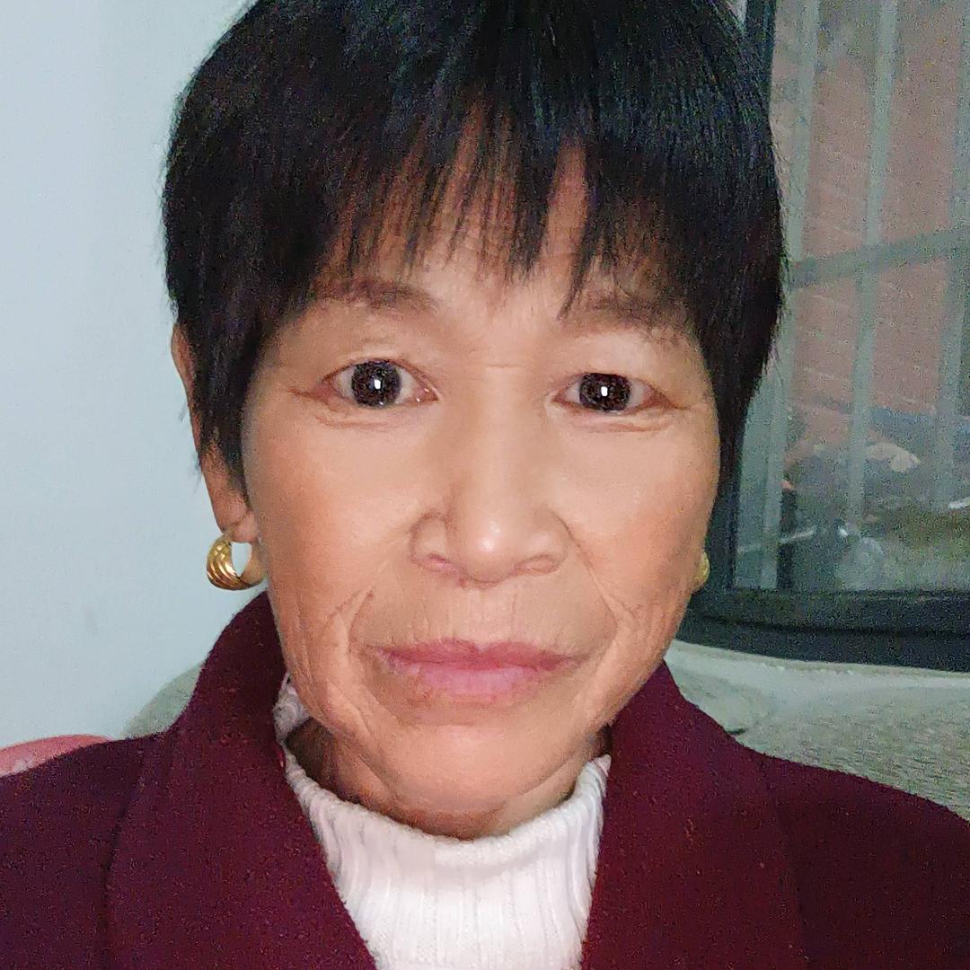 快快乐乐一家人