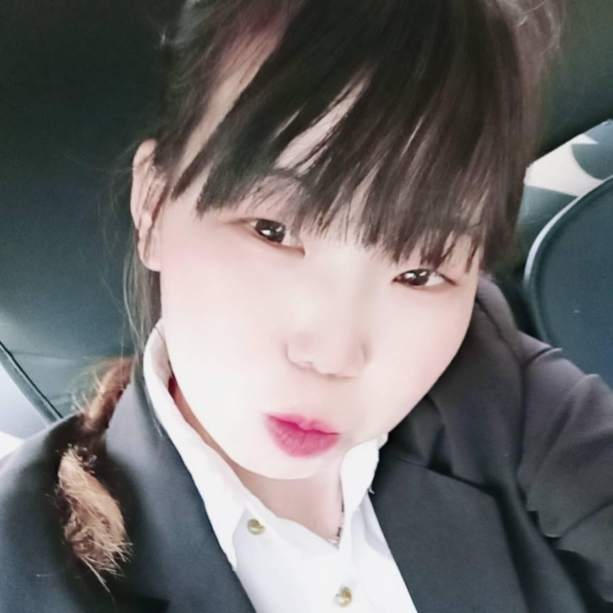 爱笑的小琴