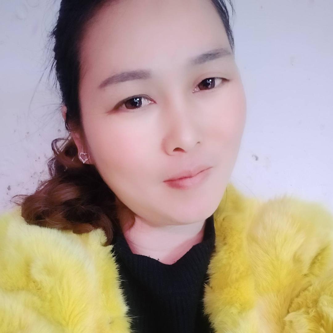 红红爱唱歌🎤