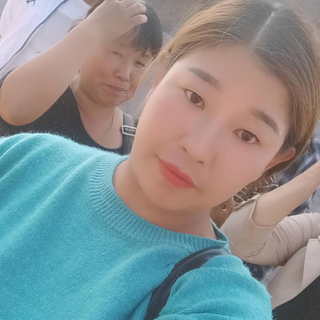 社会 👍 伶姐