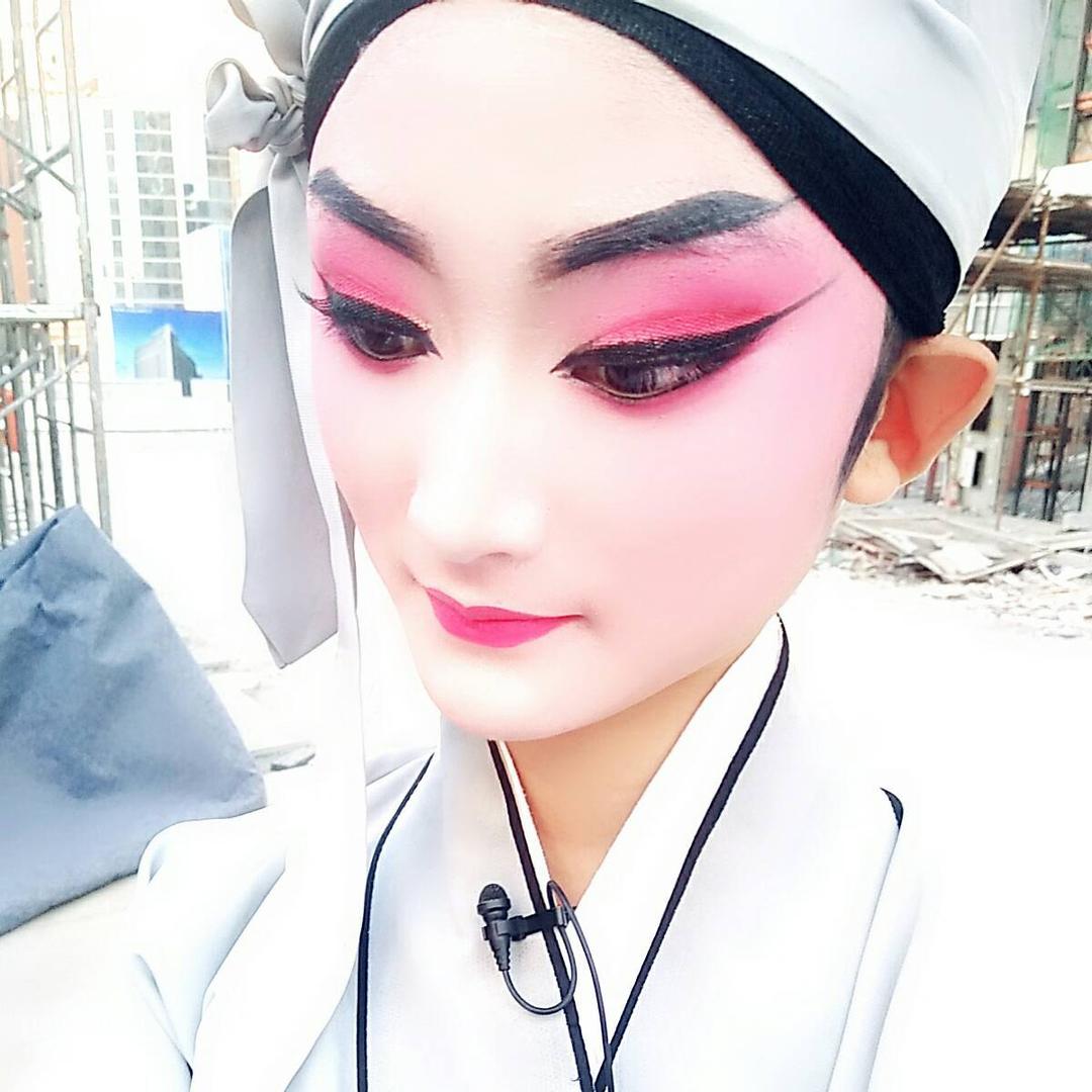 演员🎤咩慧宝