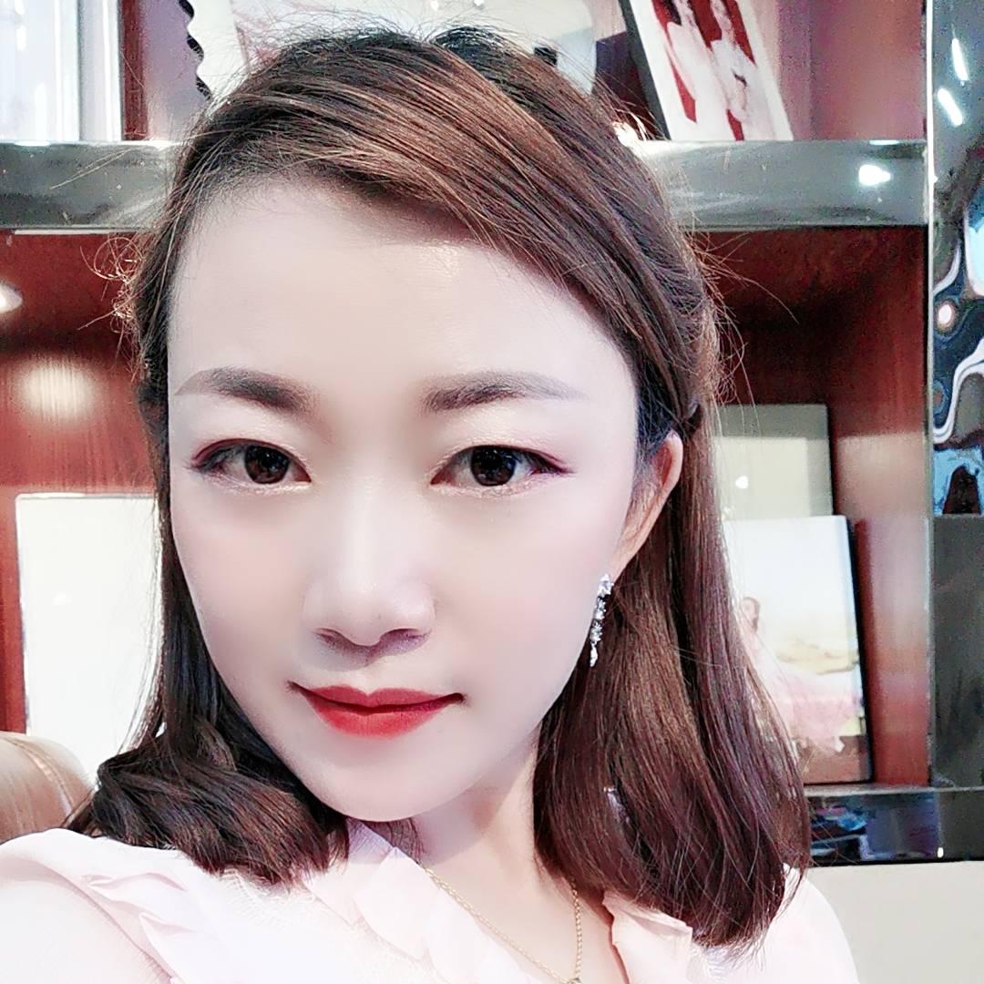 魏佳佳