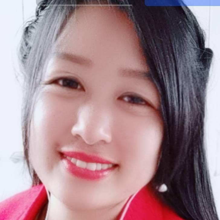 爱笑的燕儿