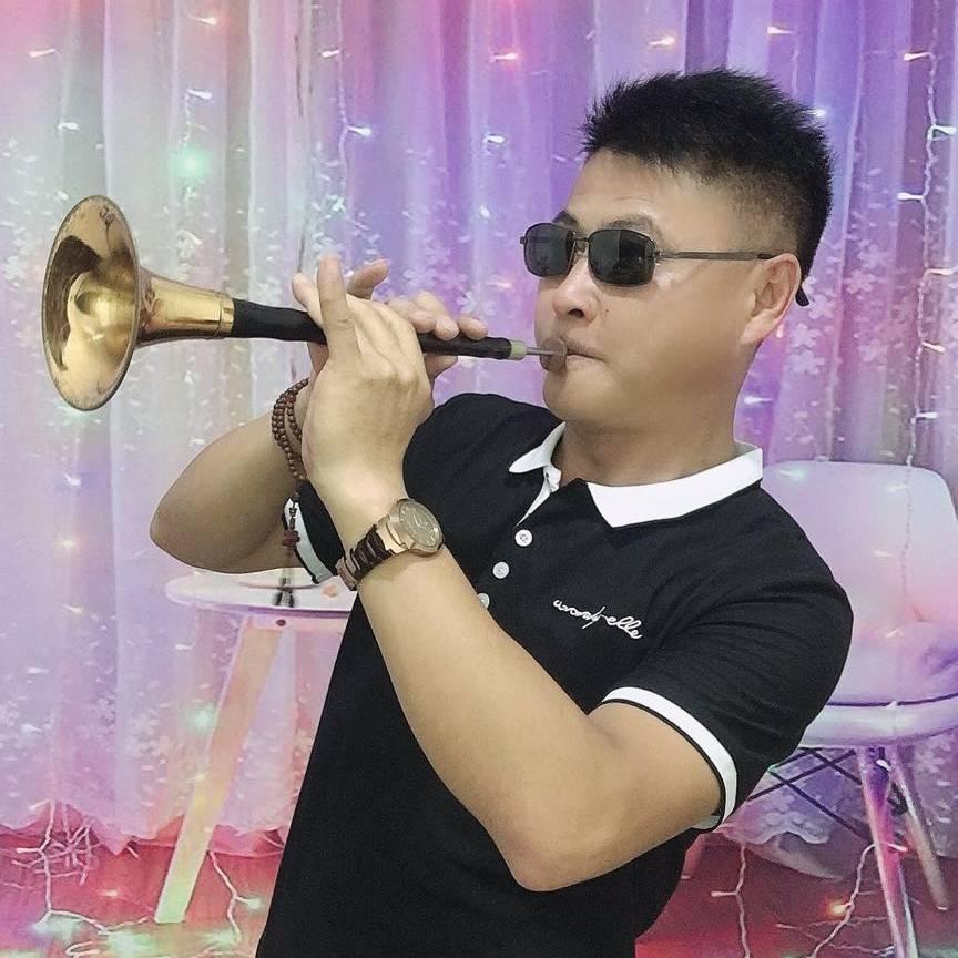 民间艺人起超