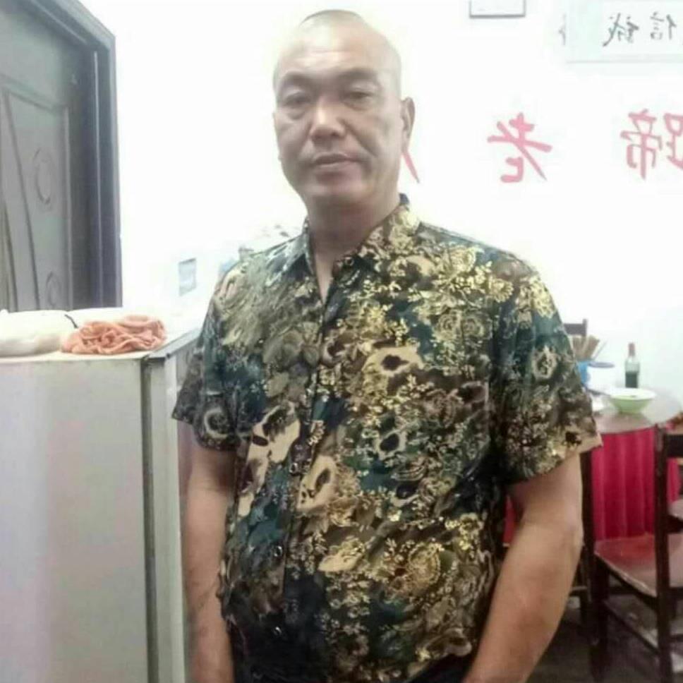 王洛镇耿老三猪蹄总店