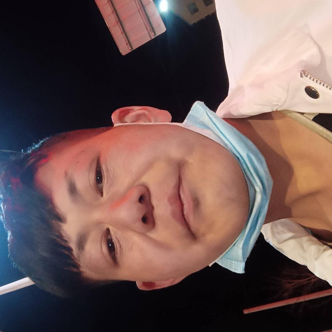 诚信赢天下，家和万事兴。