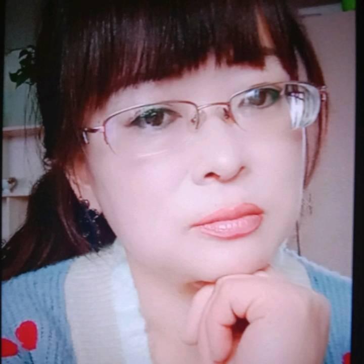 伊人随缘
