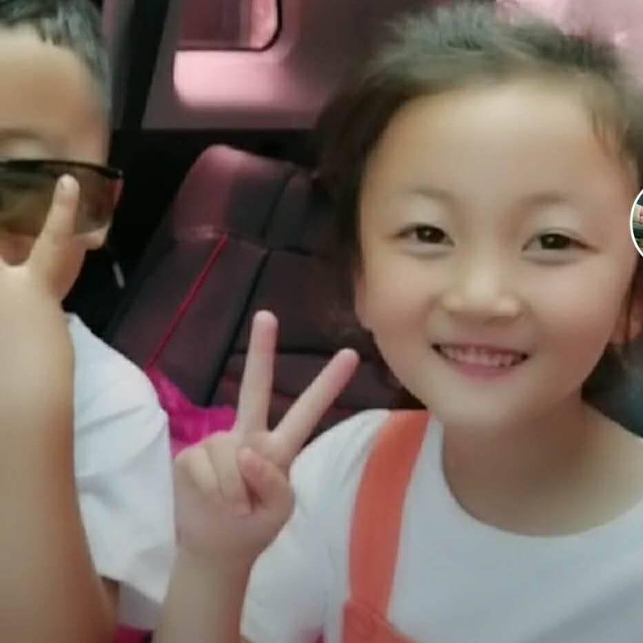 嘉佑的奶奶在农村