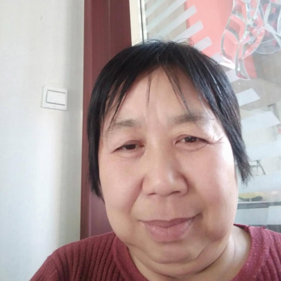 乡村奶奶的幸福生活